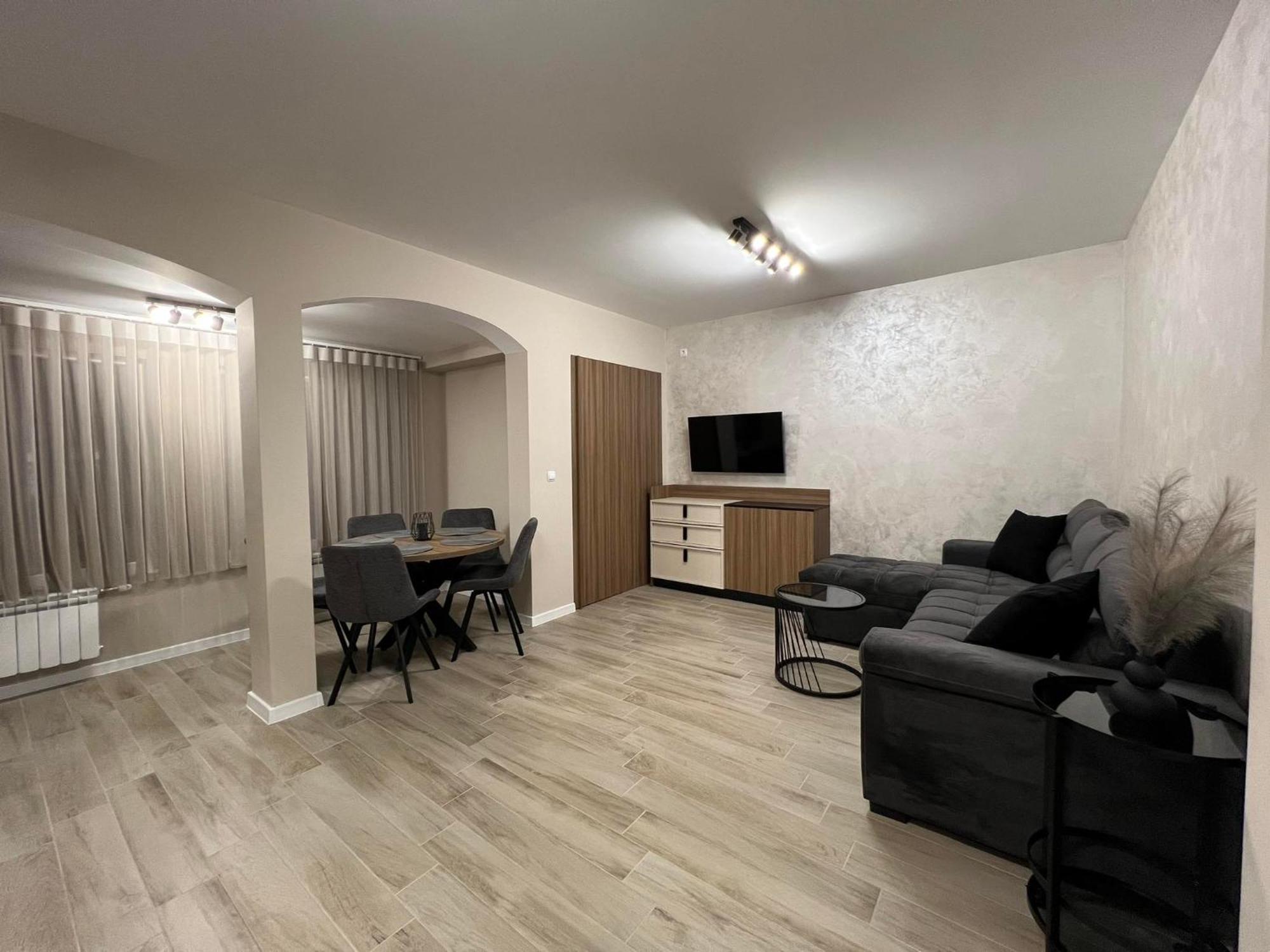 Хотел Vip Apart House Плевна Экстерьер фото